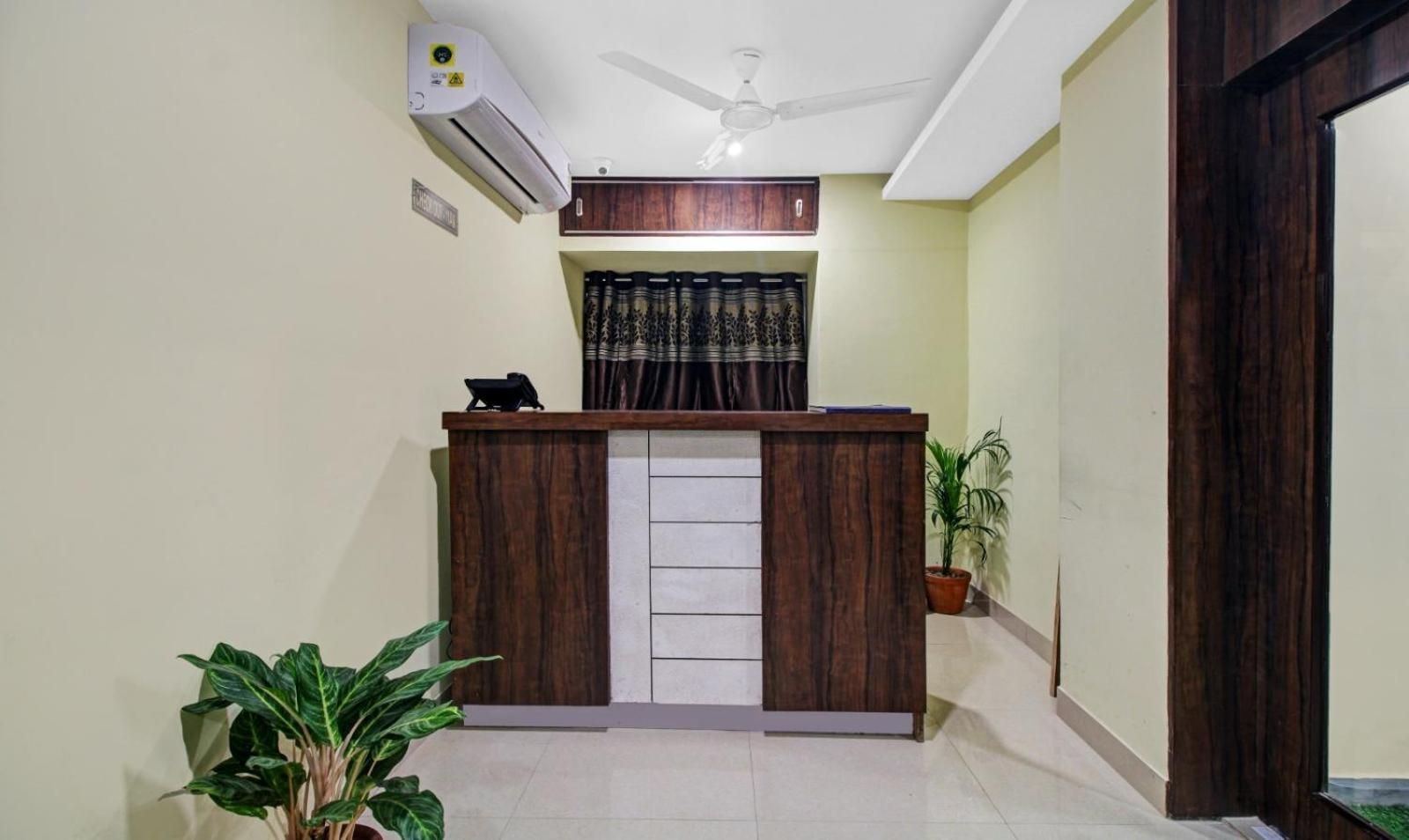 Hotel Park Central Kolkata Ngoại thất bức ảnh